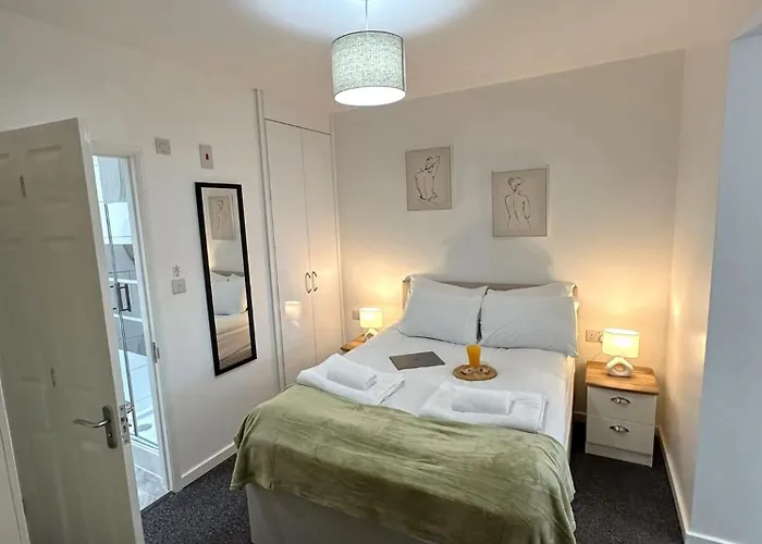 Newmarket Road Studios And Suites By Tas Accommodations