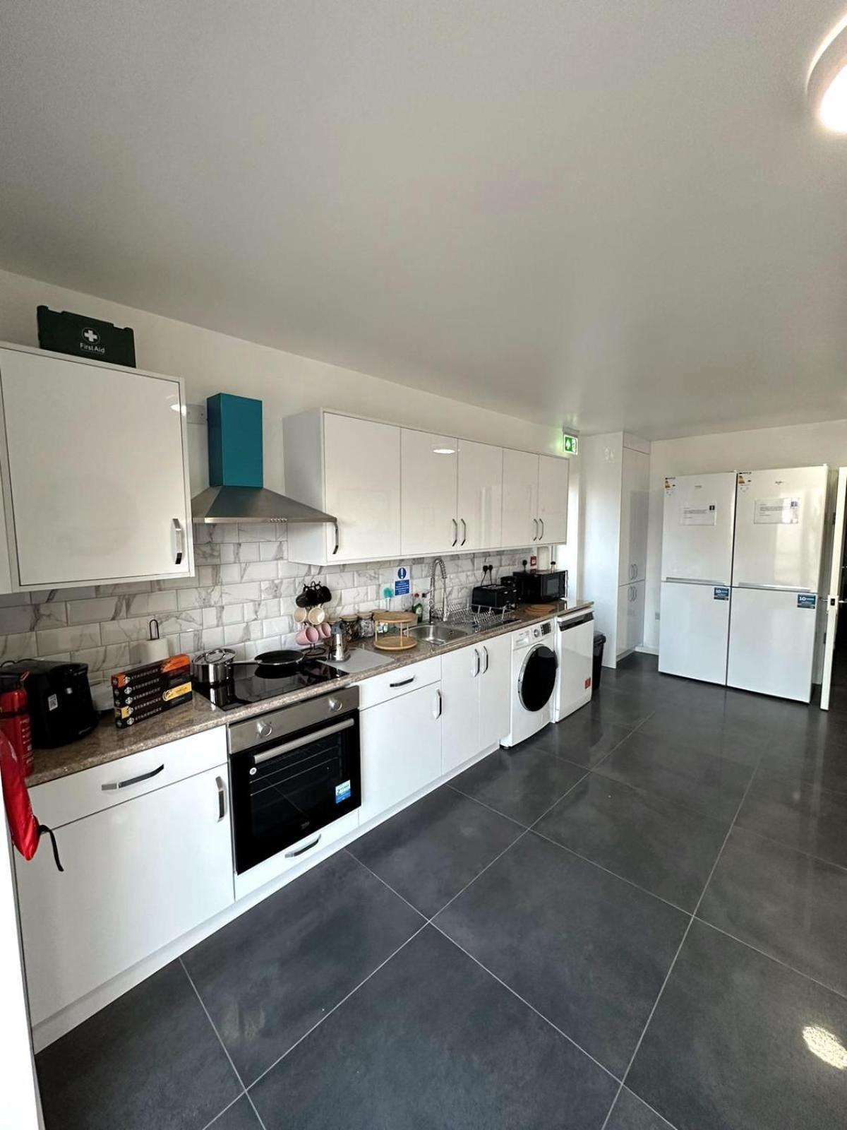 Newmarket Road And Suites By Tas CBG