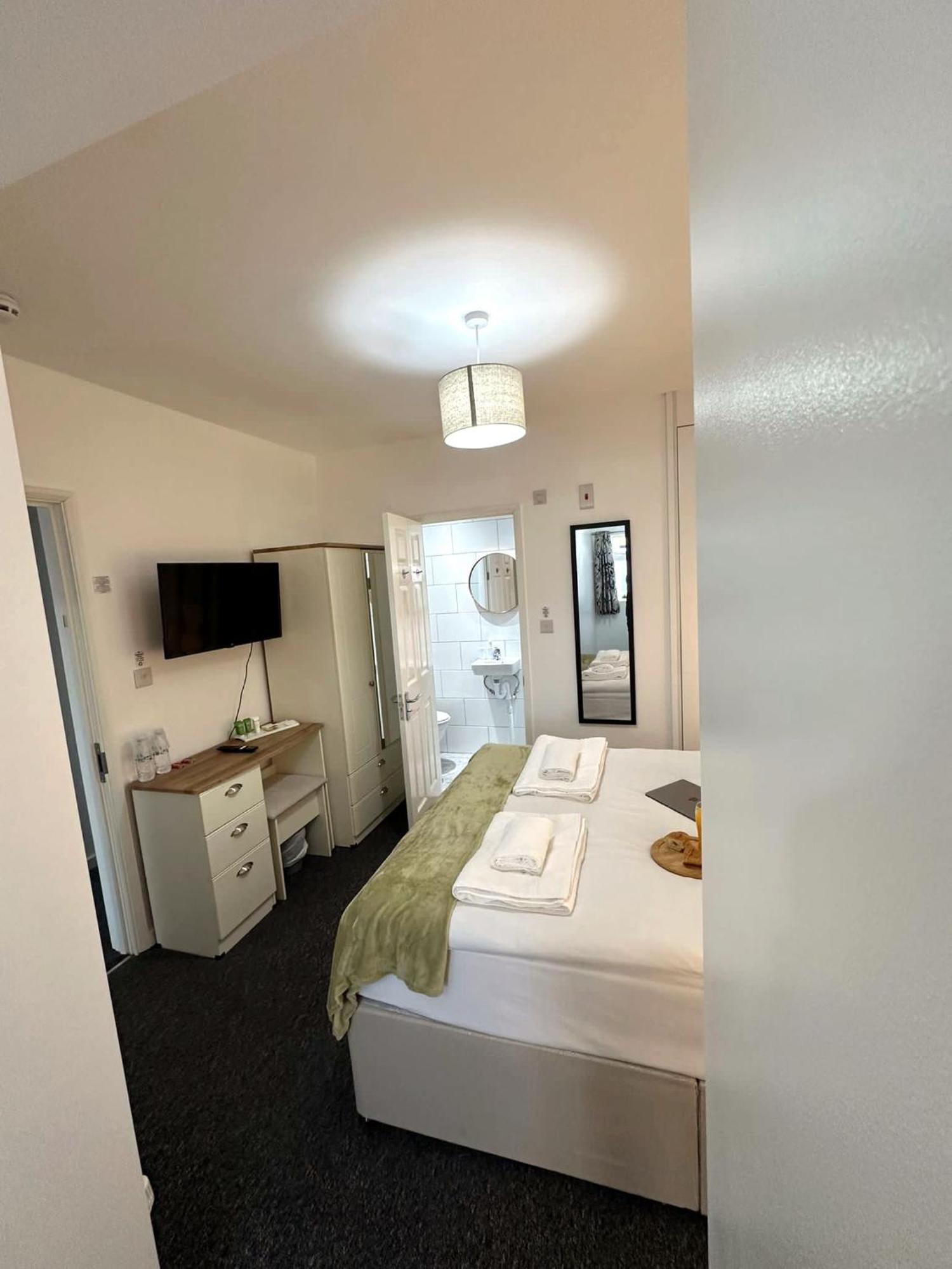 Newmarket Road And Suites By Tas